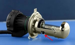 Bixenon h4: hvordan får du den av kabelen, funksjoner bak installasjonen