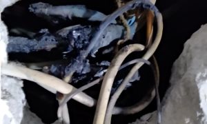 Elektrisk kabling på kjøkkenet: bøying og installasjon på kablingen, opplegg for å dele varer i grupper,