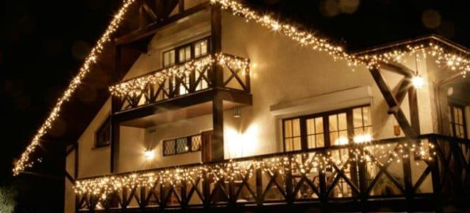 Ciglia LED (congela dei ciuffi): sono state catturate ghirlande per la facciata, per il veggente, per la copertura, con treptene e fixirane