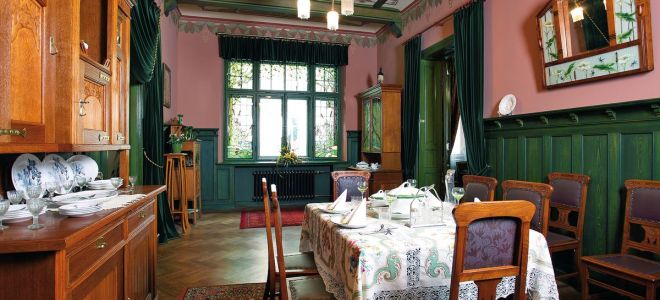 如何在现代美食中选择 polyley：对模型进行预测和评级