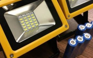 蓄电池 LED 聚光灯或 fenerche