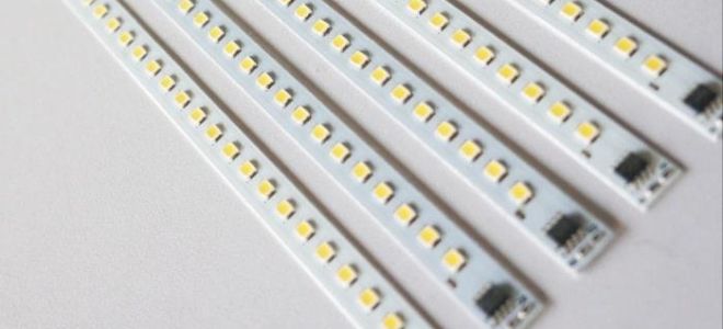 Dải đèn LED và đèn cho đèn Armostrong: chiếm ưu thế và sơ đồ trên liên kết