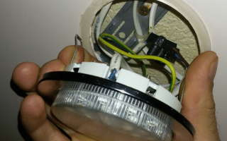 你怎么错过opyat tavan的灯：程序是正确的