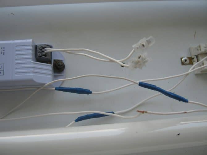 drosel, lampada fluorescente