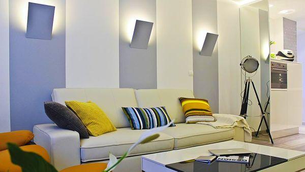 Lampi in gesso all'interno