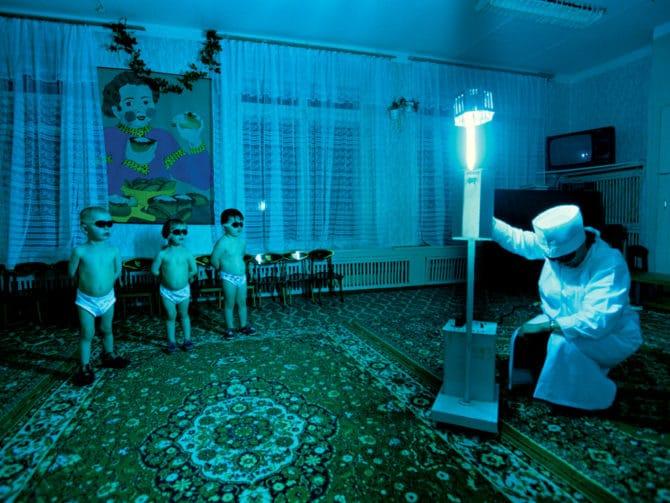 phòng tắm tia cực tím