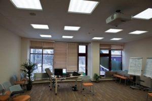 tủ với thiết kế của Armstrong