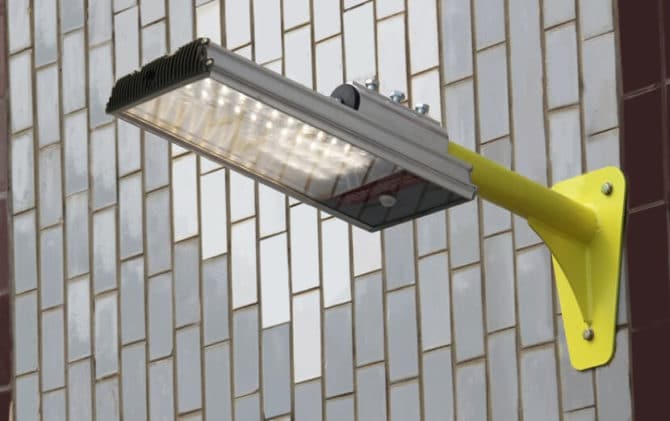 Lampada da parete a LED