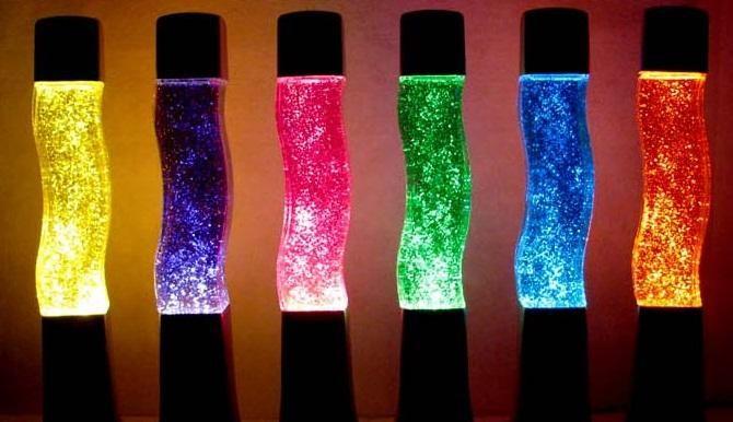 Fiore sulla lampada lava