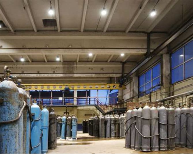 illuminazione del corpo antideflagrante per chiarimenti nel lavoratore