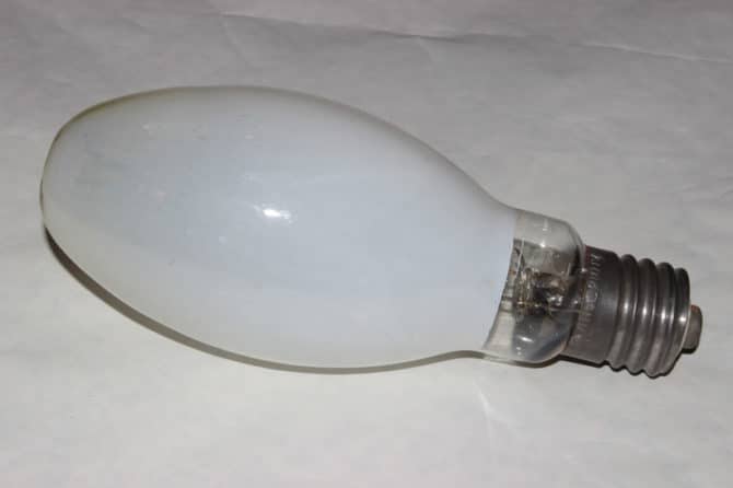 在 DRL 照明器上的 DNaS 专有性