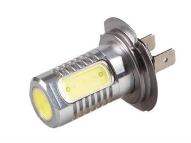 kanskje ja ce montira i frontlykten