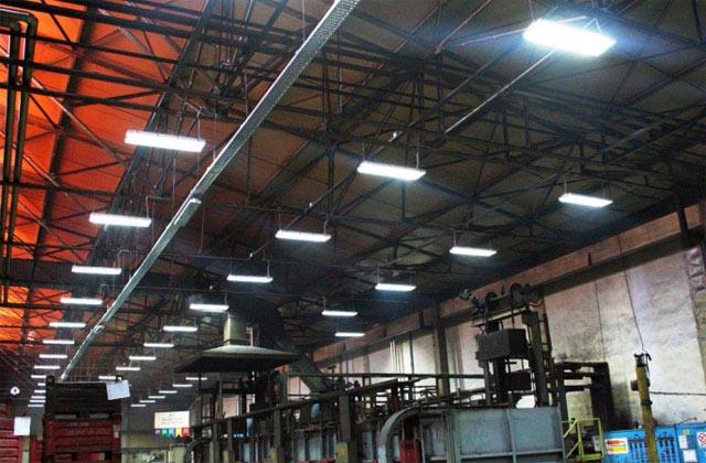 Thiết bị LED tại nơi làm việc