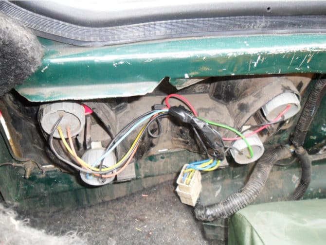 Blocca l'illuminazione su VAZ 2110