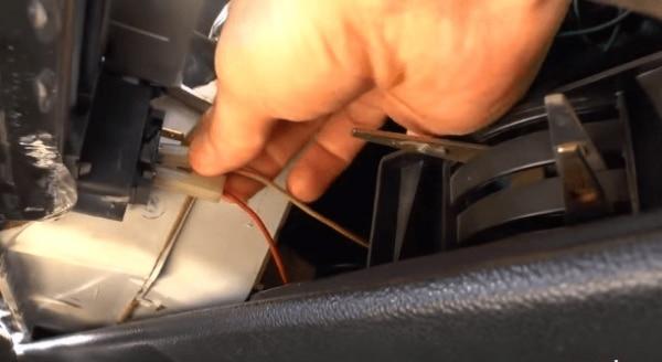 loại trừ dây dẫn