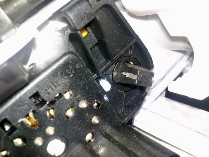 lampada per l'accensione sul blocco per il controllo della stufa