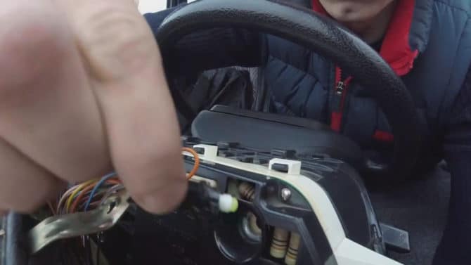 Đã đổi thành krushka mà không có ngoại lệ để bảo vệ dây dẫn trên VAZ 2110