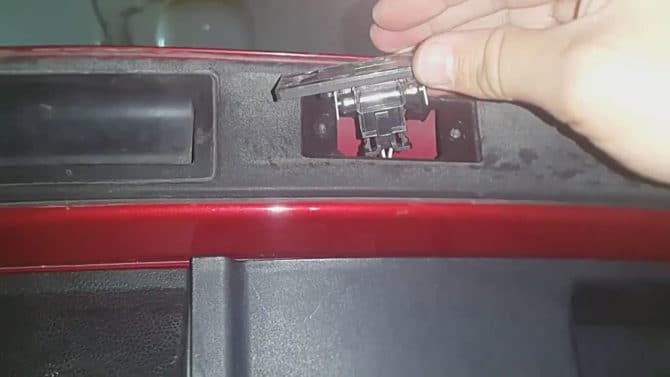 svetlina per il numero di registrazione