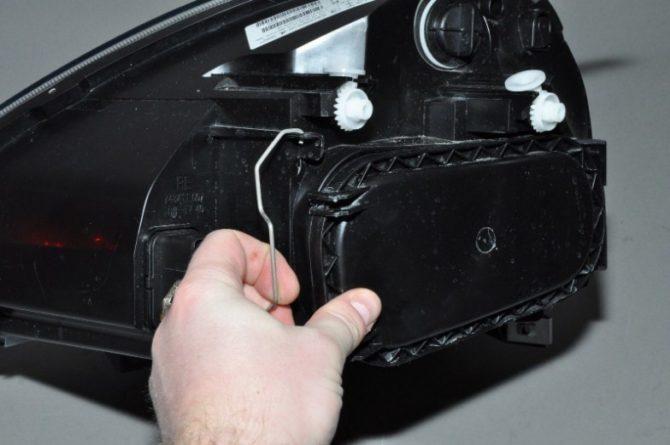 Dấu vết Farove Priora 2013