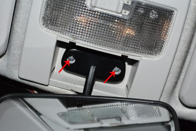 Vite per montaggio su ogledalo