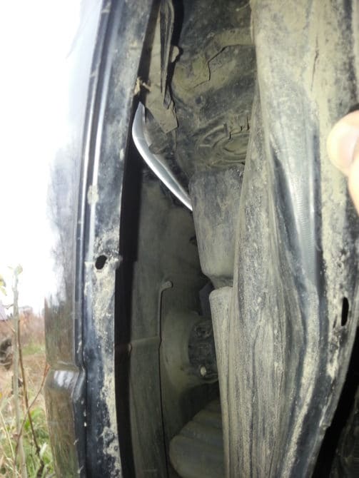 lên xe Suzuki Grand Vitara