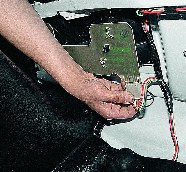 salvare il contatto sulla lampada