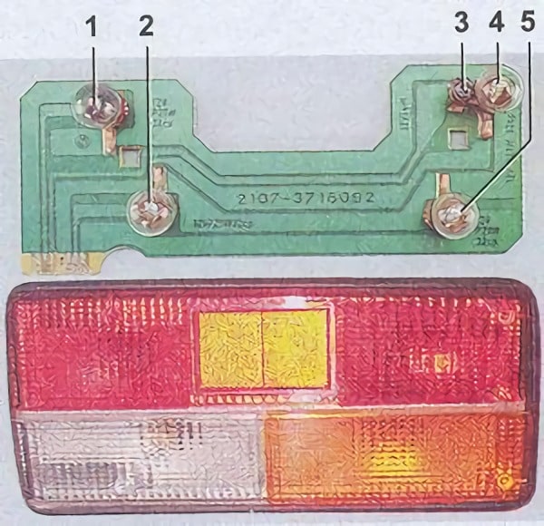 sciarpa stampata su lampy vaz 2107