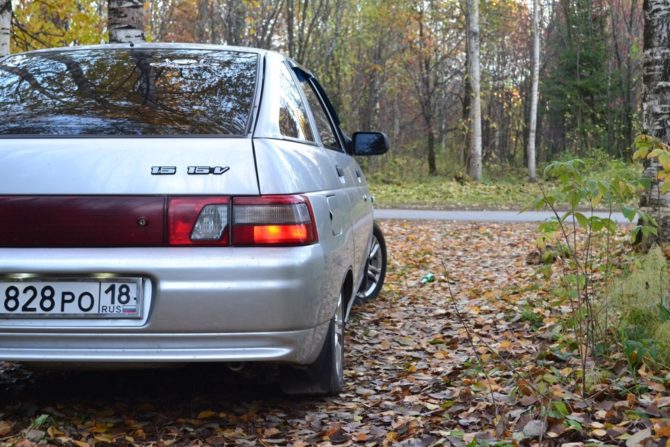 Feneri "Stick" su VAZ 2110