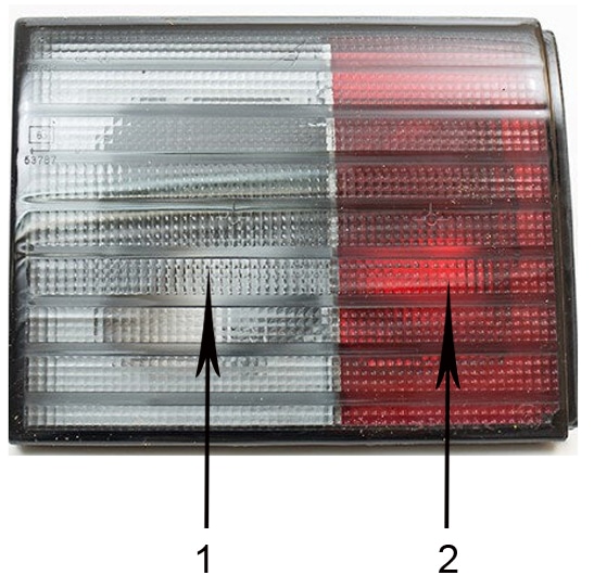 lyava posteriore svetlina VAZ 2112
