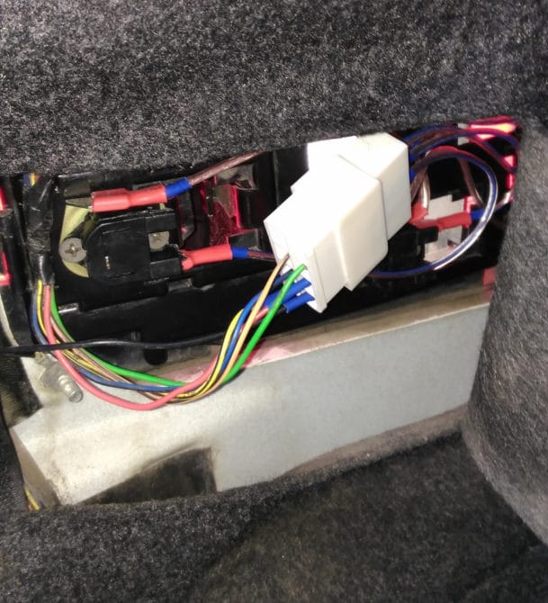 Fener trên mặt đất