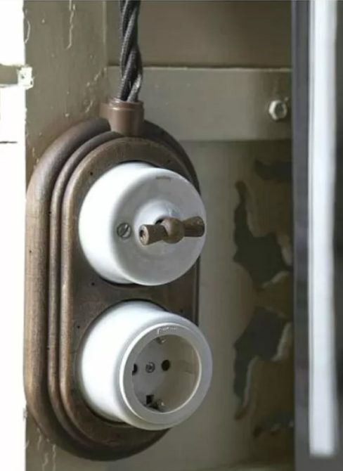 Convertitore rotativo