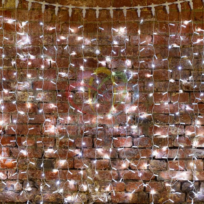 Come decorare un matrimonio con una ghirlanda di Svetlin