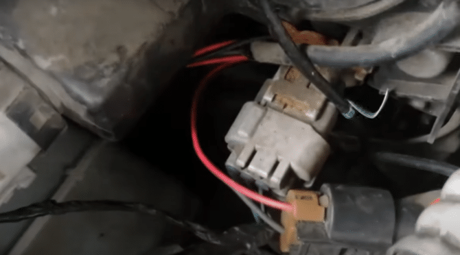 Quali fari sono più gentili da xeno o LED