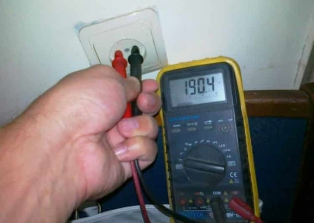 Làm thế nào để sửa chữa tất cả các polys LED