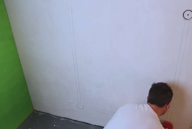 Led deg selv til kabelen på balkongen