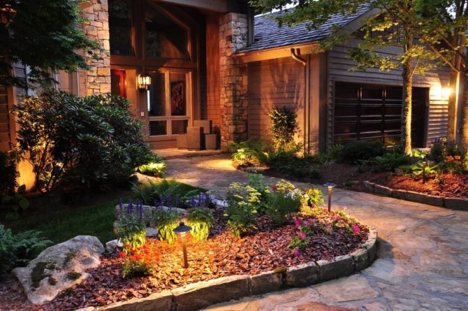 对村屋的壮观澄清