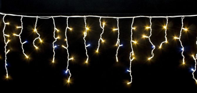 对村屋的壮观澄清